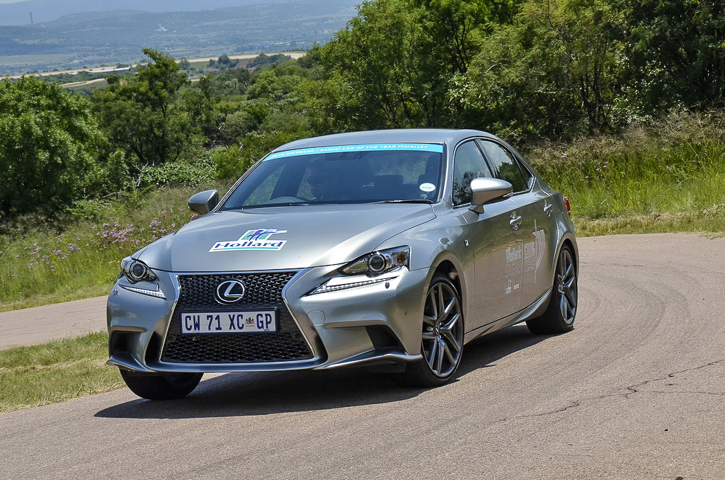 Lexus IS350