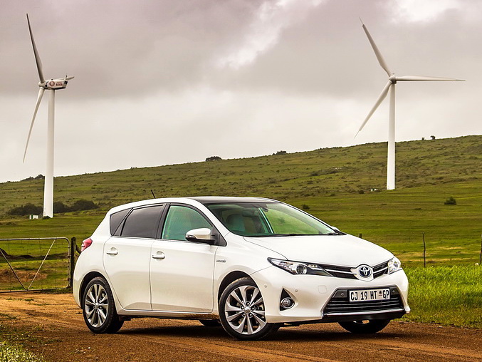 Toyota-Auris-HSD