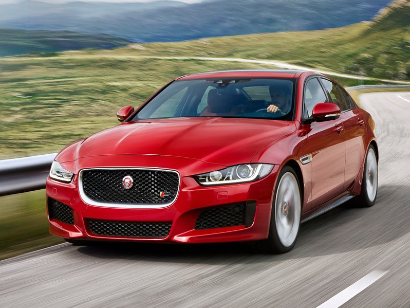 Jaguar XE