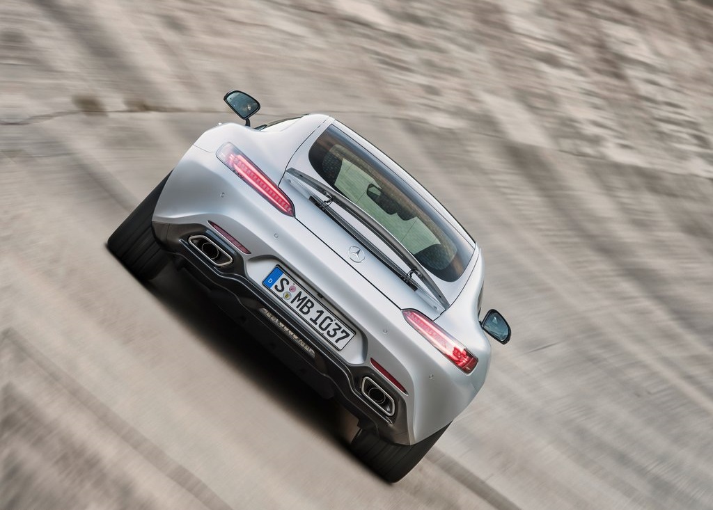 Mercedes-AMG-GT-S-Exhaust