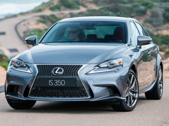 2015-Lexus-IS