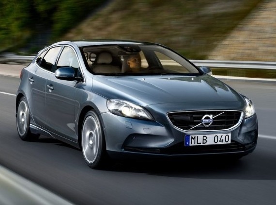 volvo v40