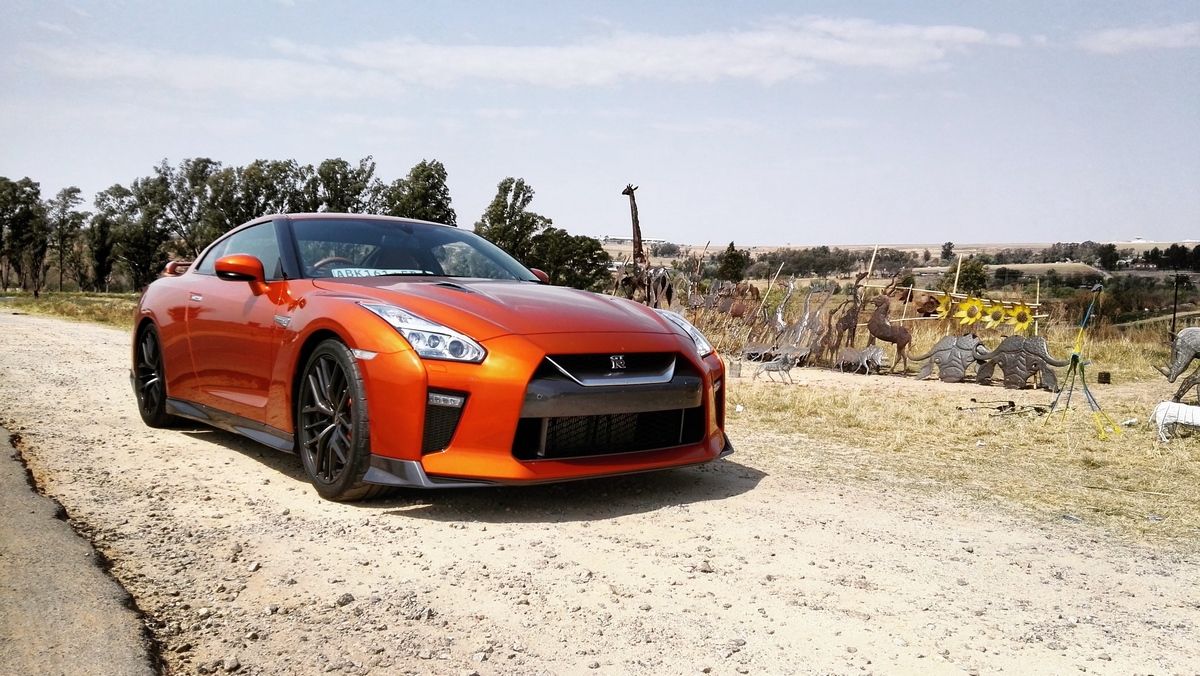Nissan GT-R (2016) First Drive