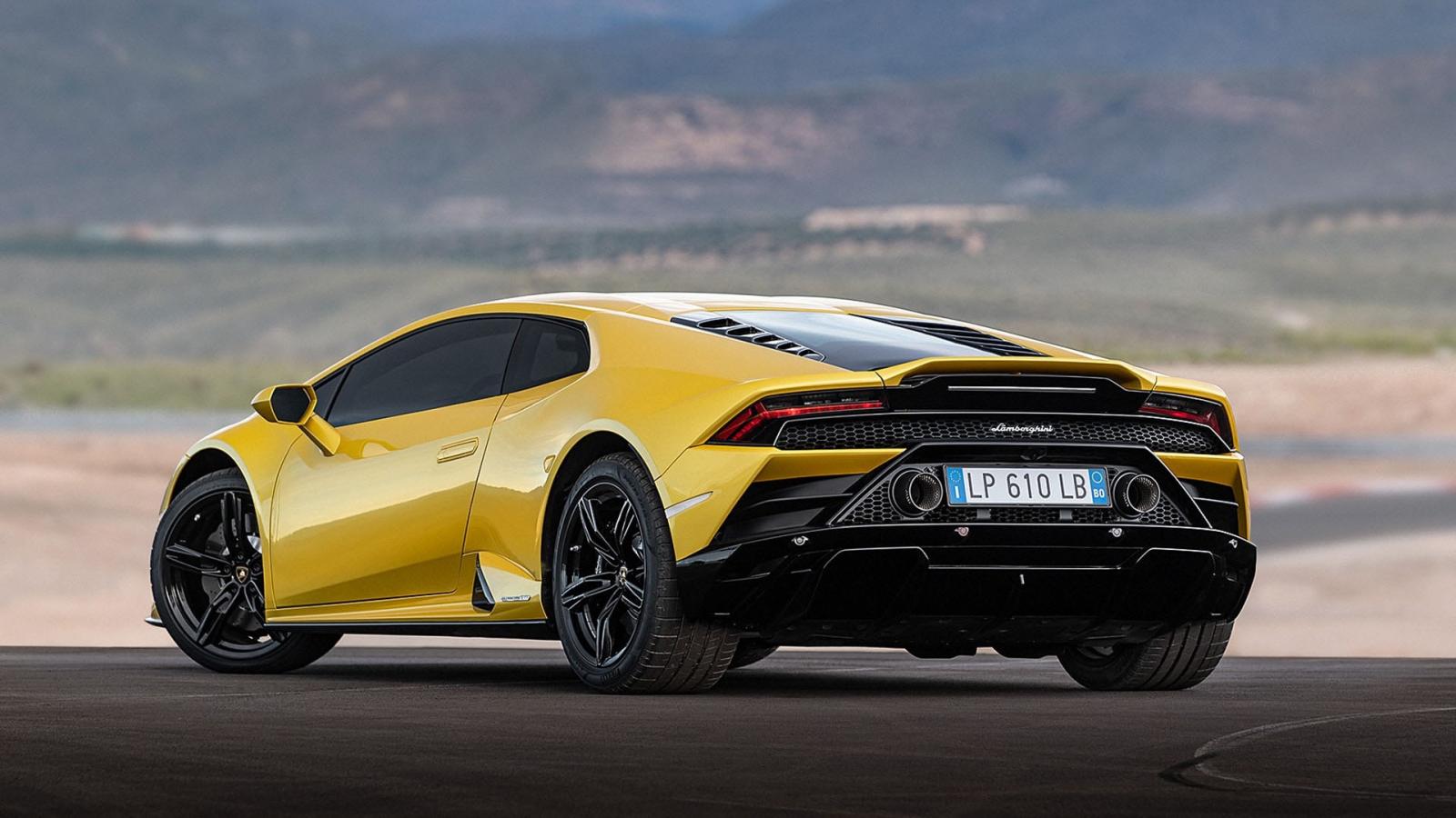 Hot RWD Lamborghini Huracan Evo Revealed