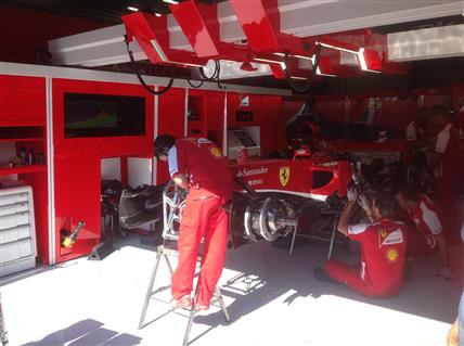 Ferrari pit garage (Custom)