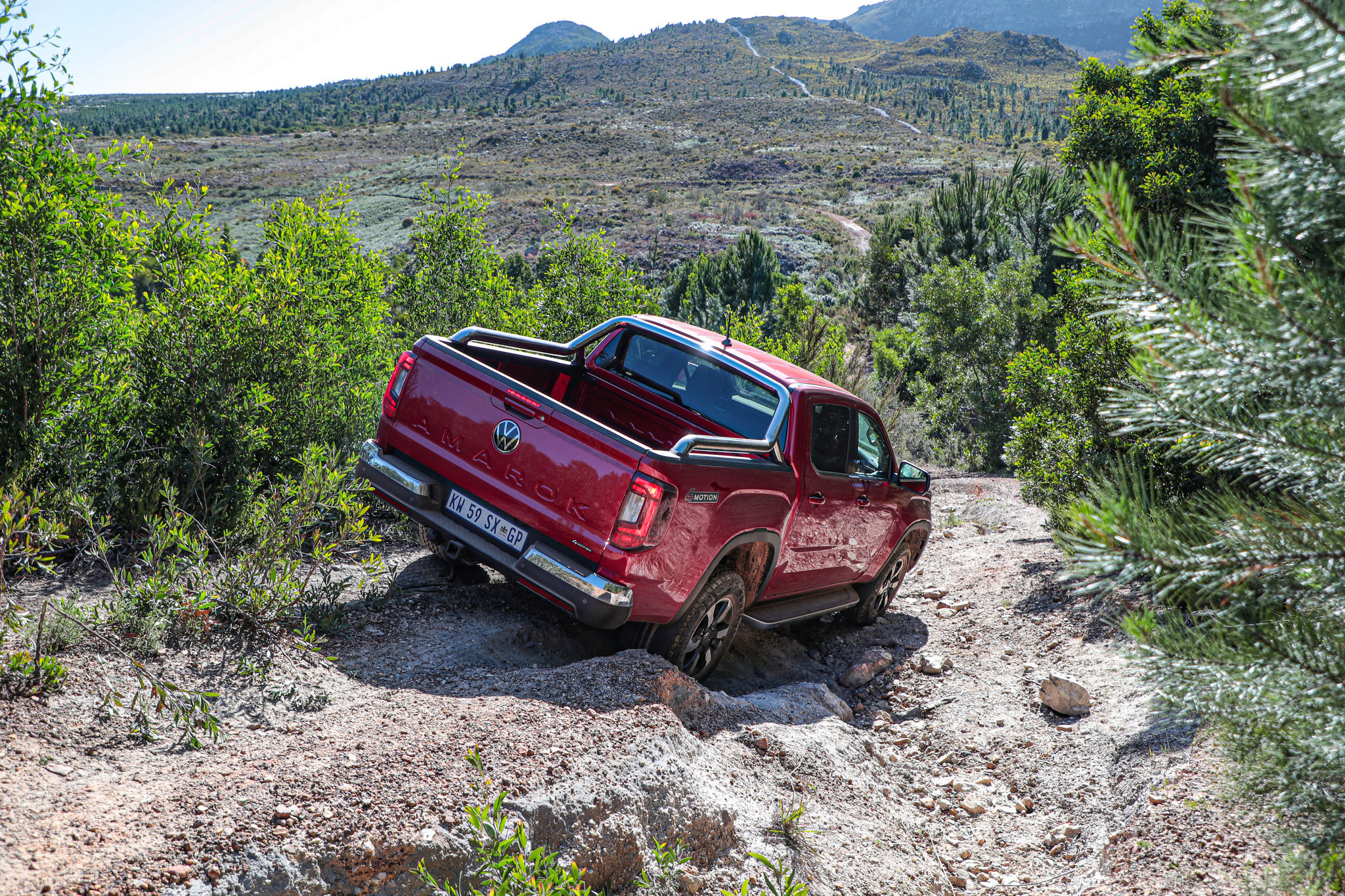 The 2nd-gen Volkswagen Amarok is very off-road capable, as shown here.