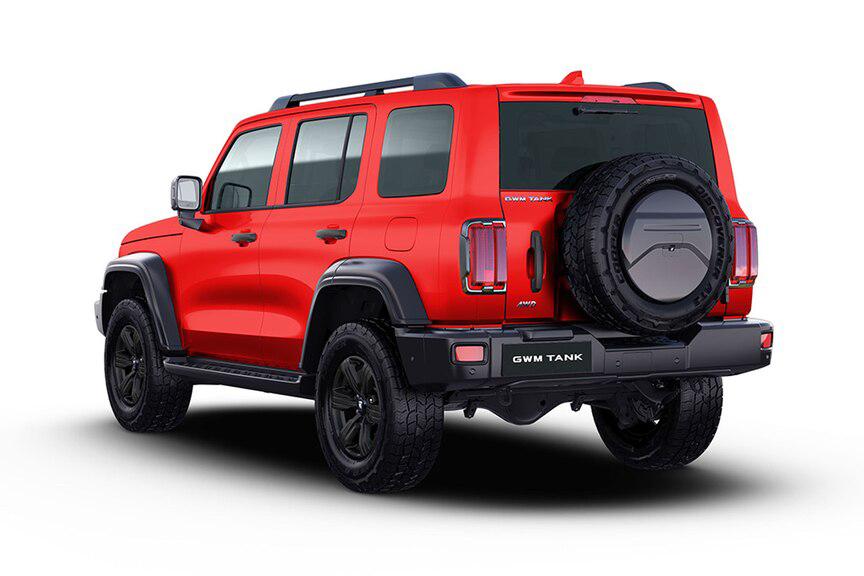 Rear three-quarter view of the GWM Tank 300.