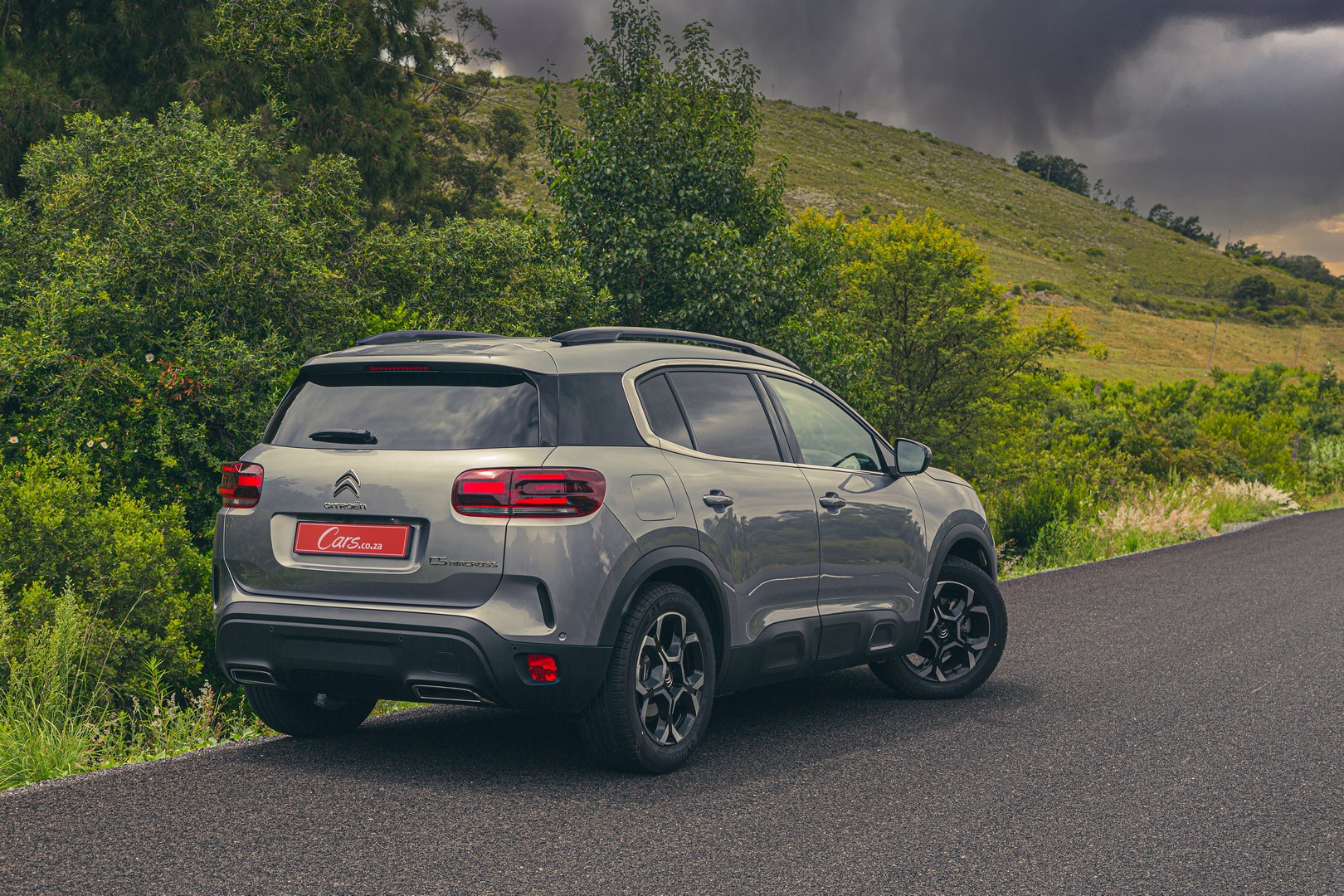 2023 Citroen C5 Aircross – rear three-quarter view.