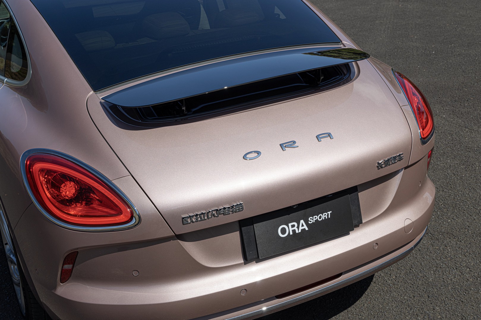 GWM Ora Sport's pop-up boot lid spoiler.