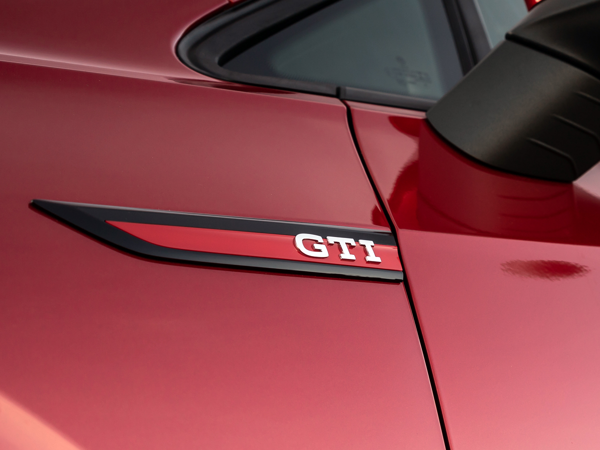Volkswagen Golf GTI logo