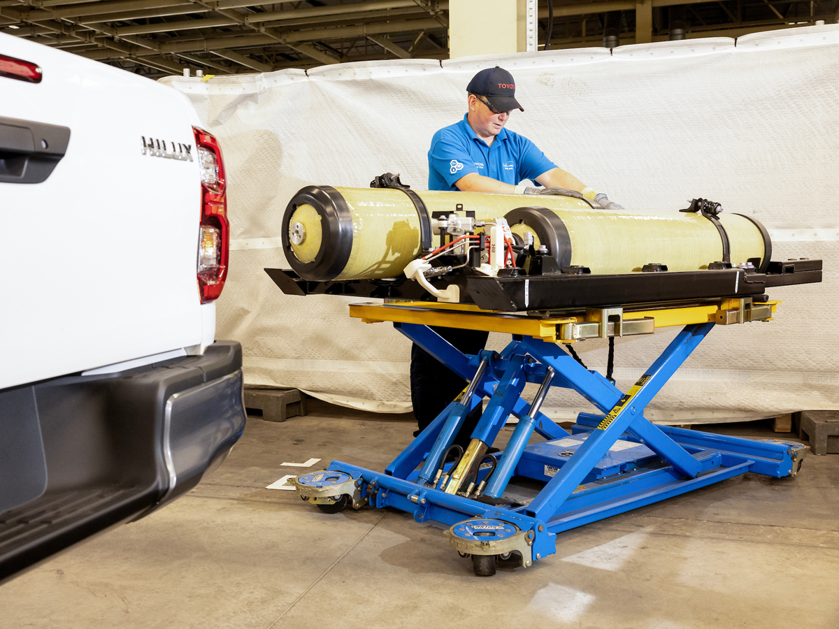 Hydrogen-powered Toyota Hilux