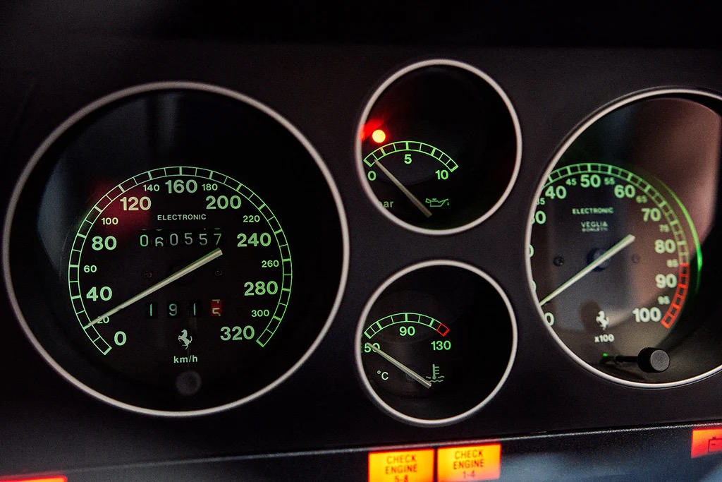 Ferrari F355 Special gauge cluster.