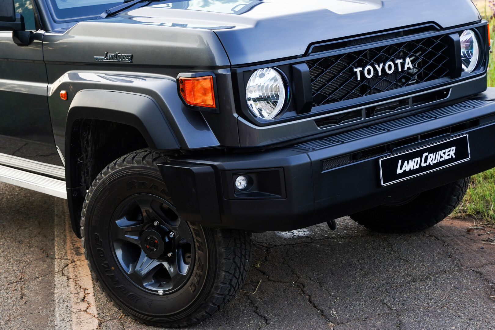 Land Cruiser body panels