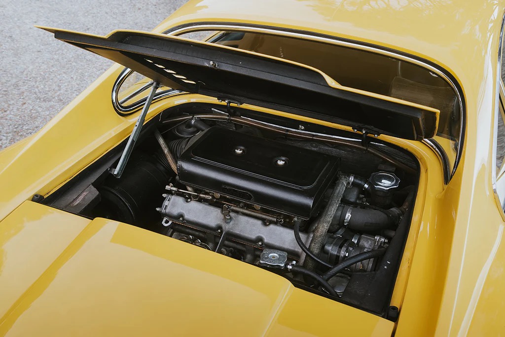 Dino 246 GT engine bay