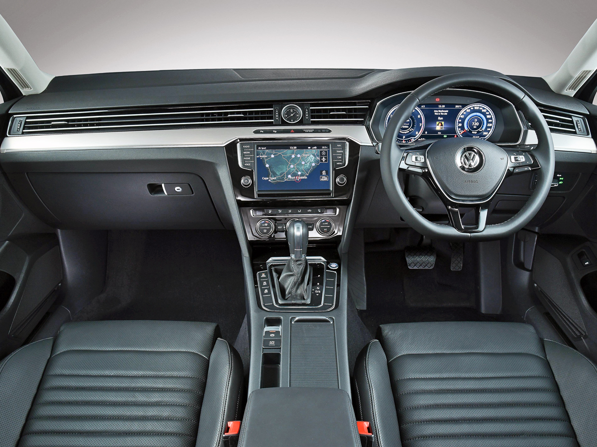 Volkswagen Passat cabin