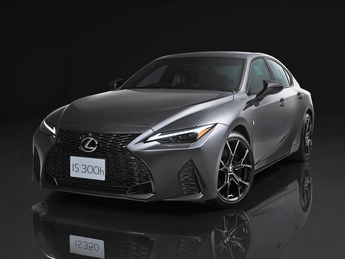 LEXUS IS300 F SPORT MODE BLACK S ホイール1本 Lexus IS 300h F Sport Mode Black (2025) Price & Specs