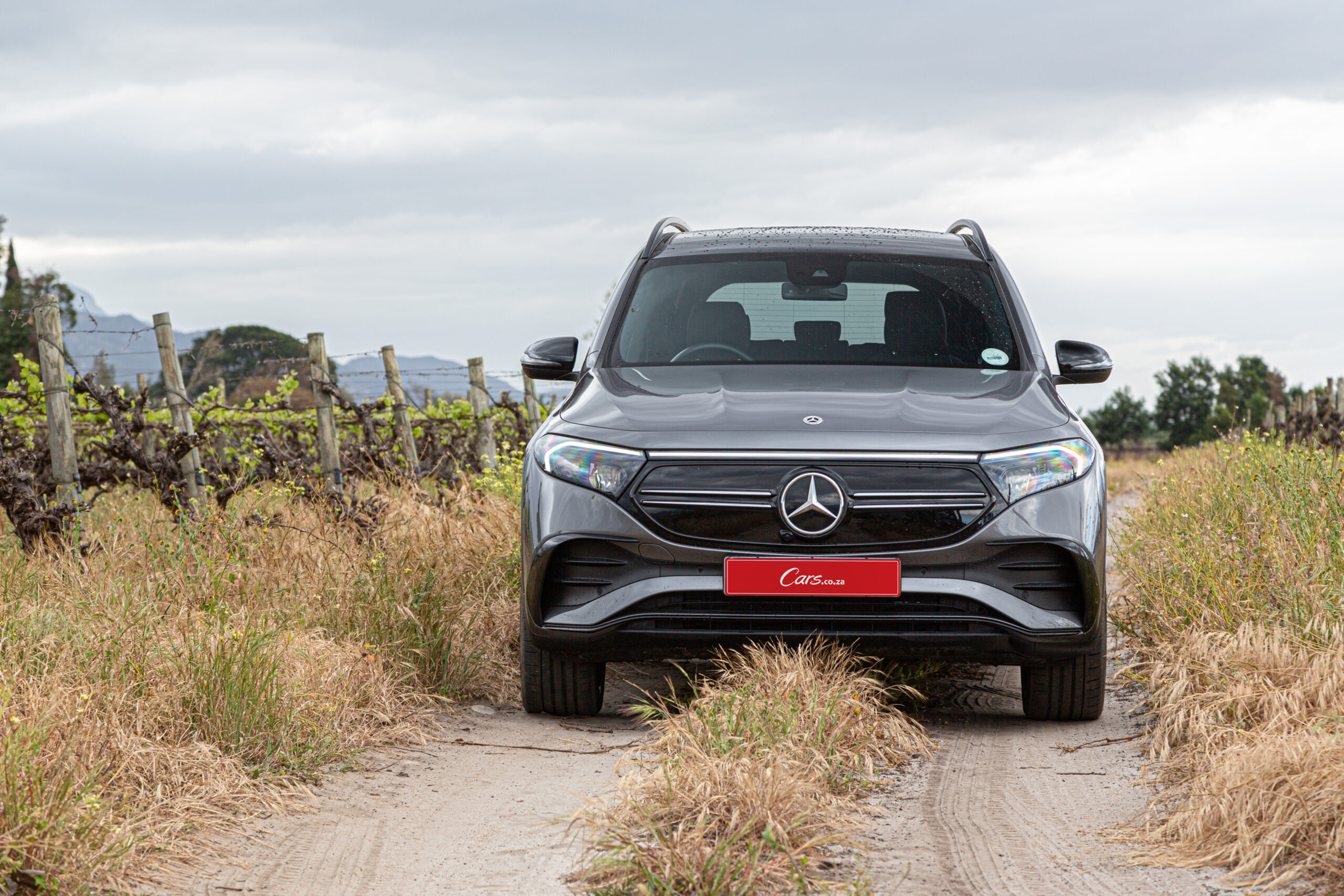 Mercedes-Benz EQB offroad