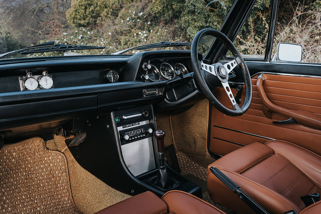 BMW 2002tii front of cabin