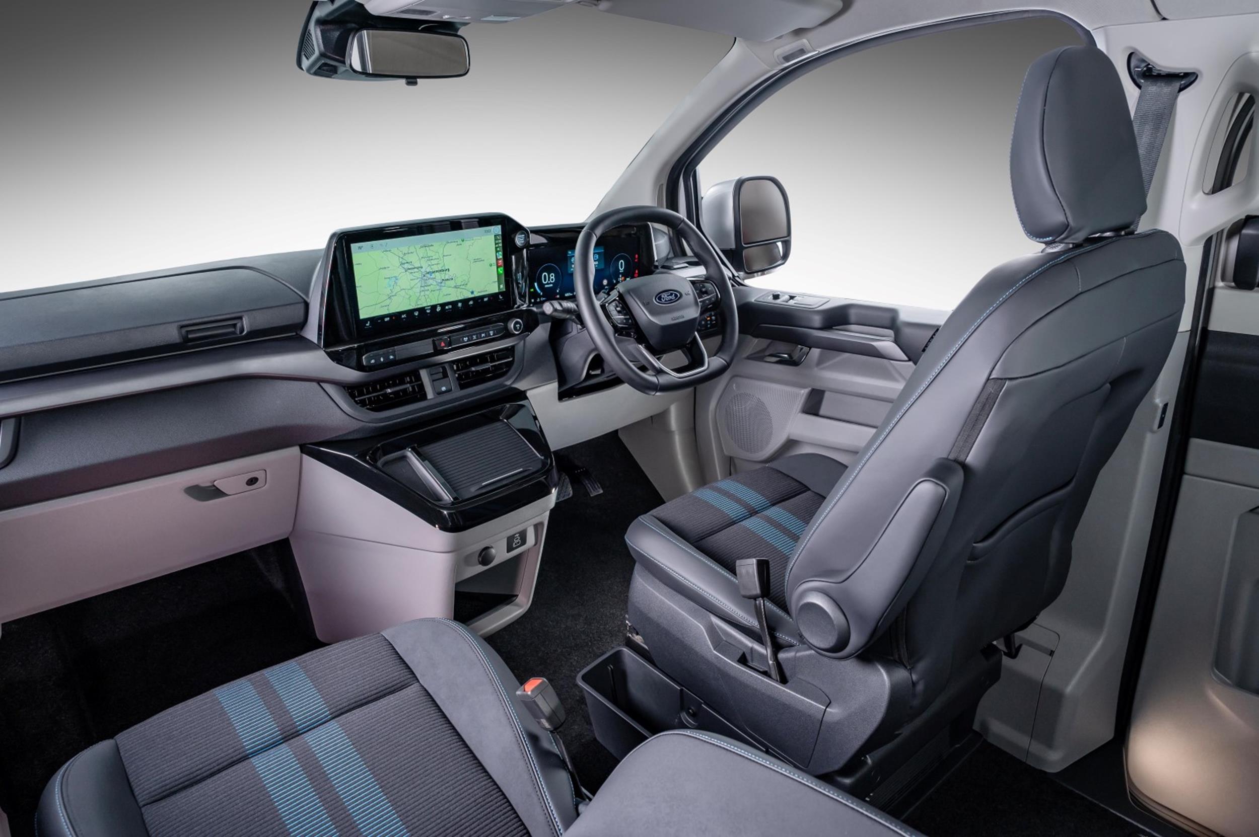 Ford Tourneo Custom Titanium X interior