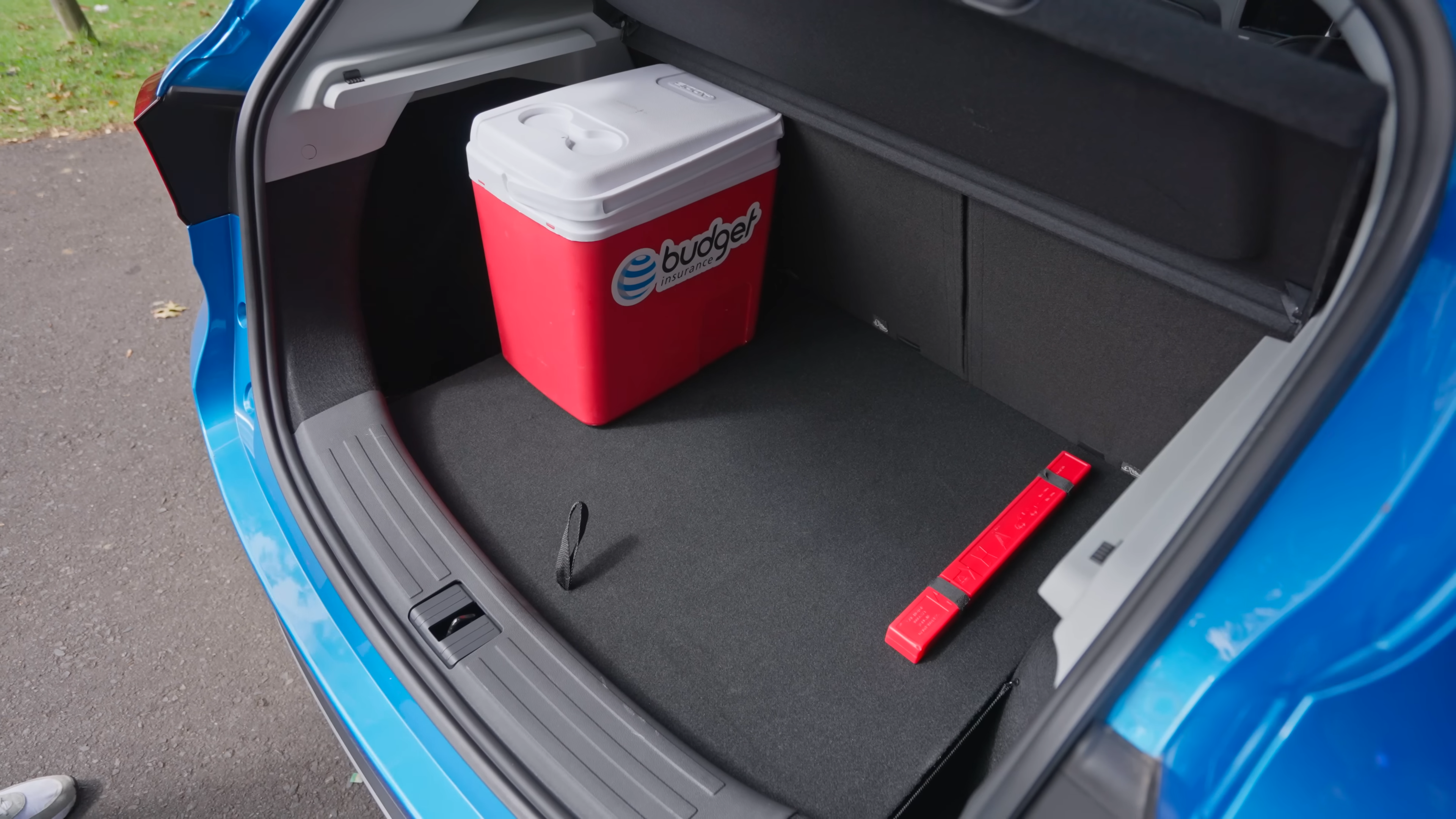 MG ZS Review: Load bay