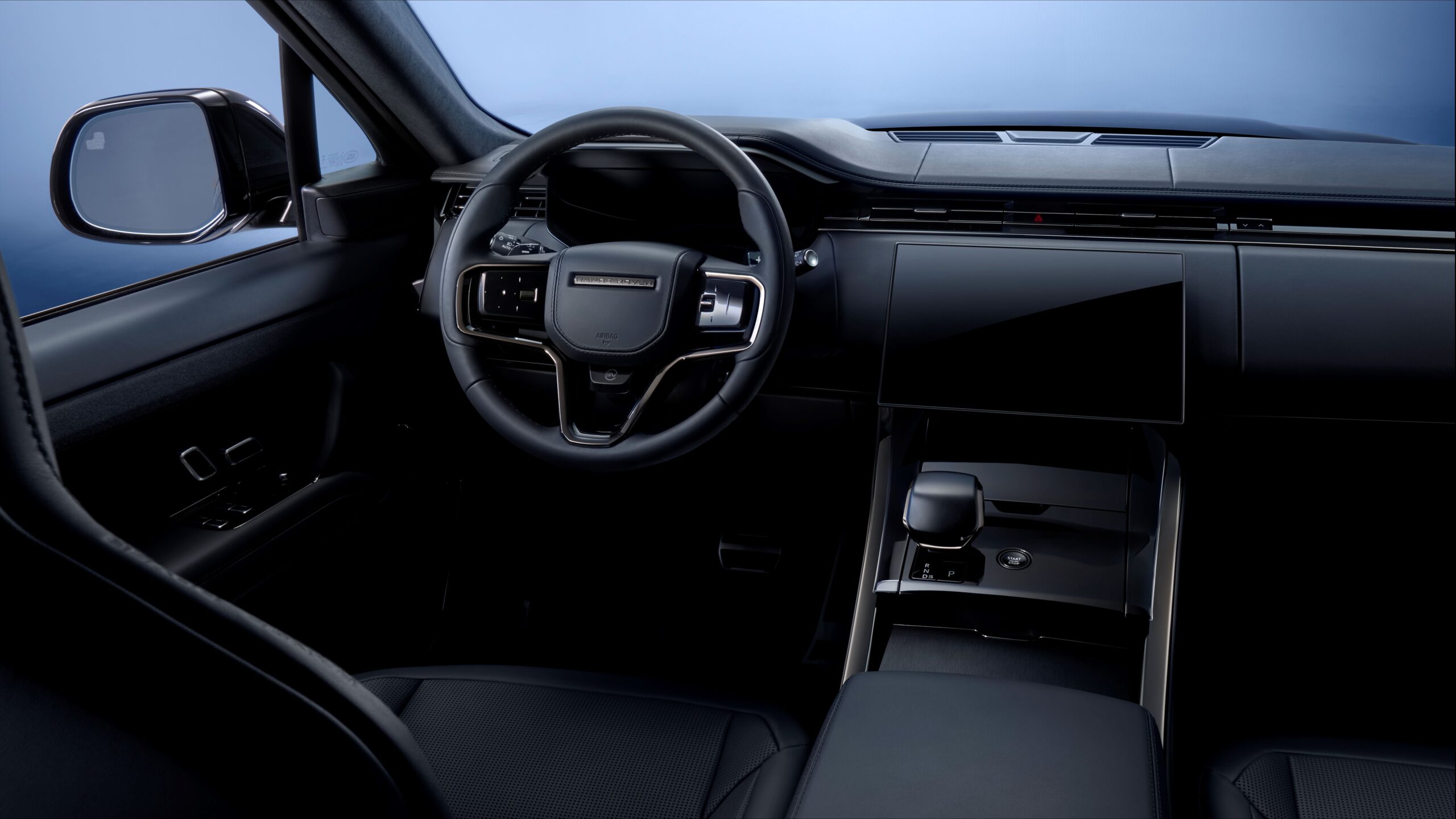 Range Rover Sport SV Black interior