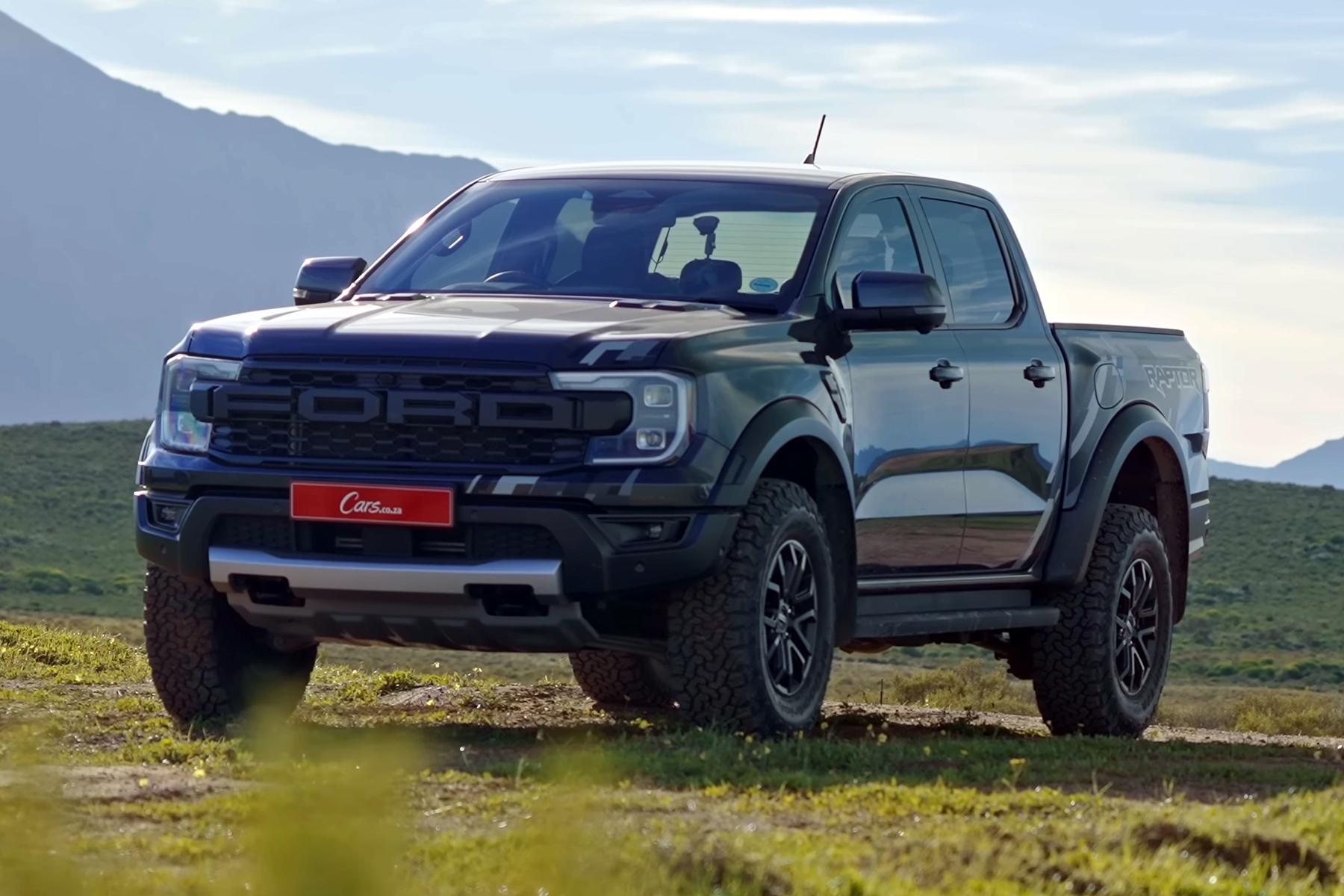 Ford Ranger Raptor front three-quarter static