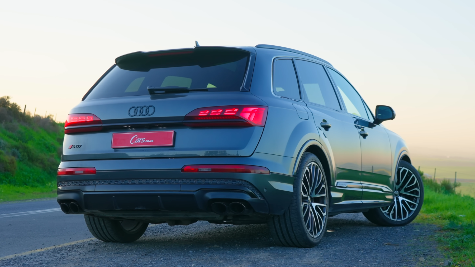 Audi SQ7 rear three-quarter view