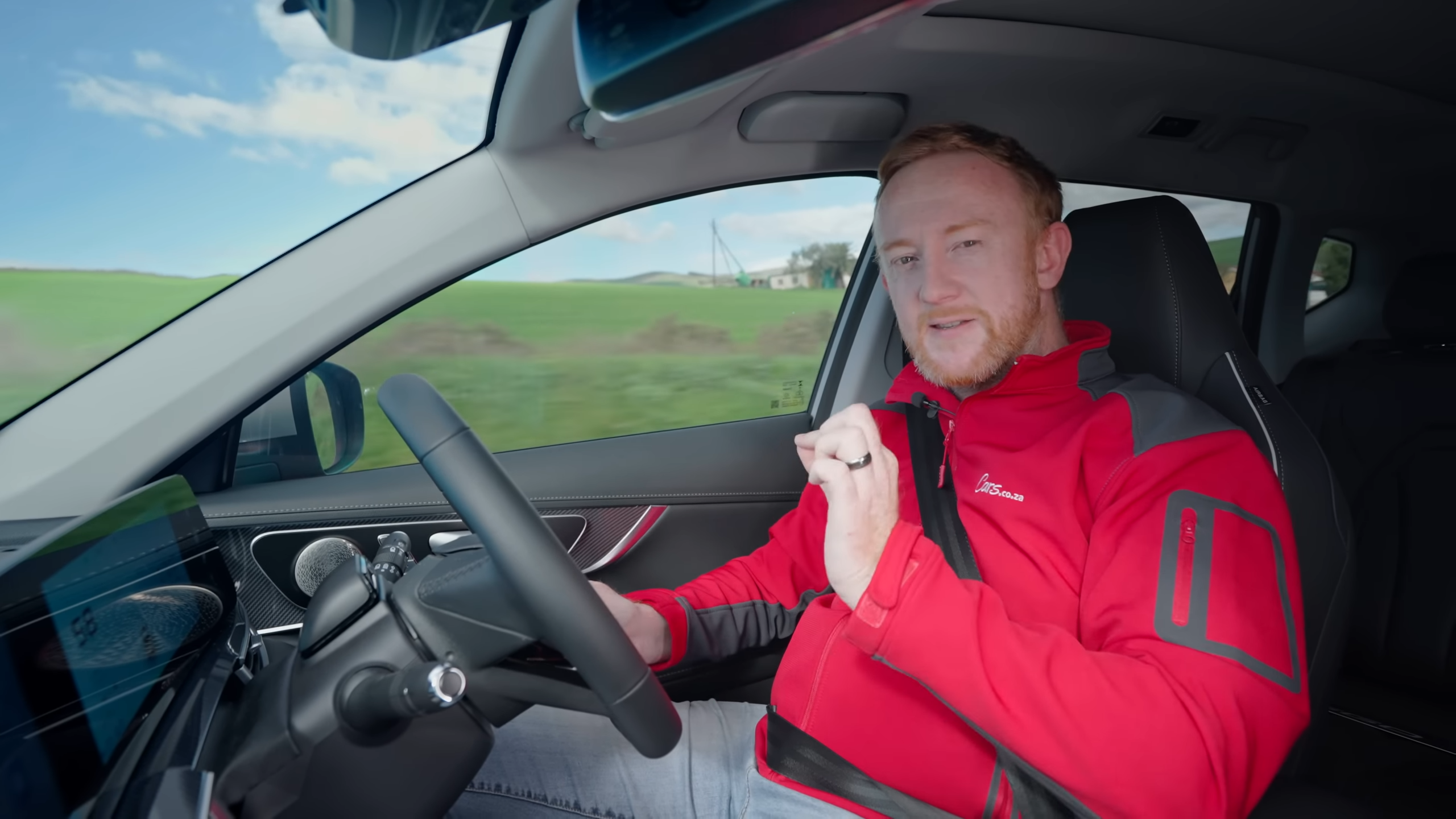 David Taylor driving the Chery Tiggo 7 PHEV  