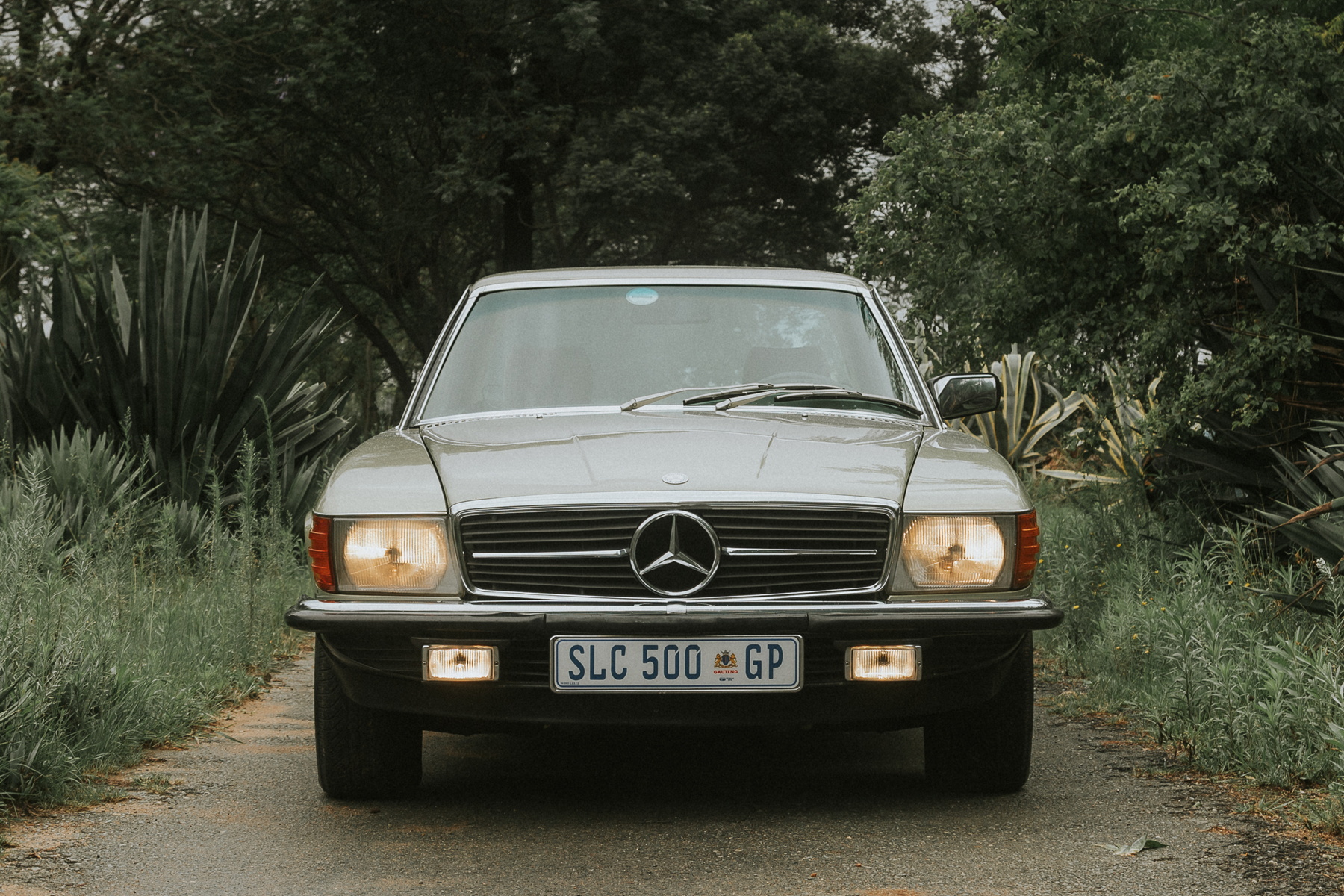 Mercedes-Benz 500SLC front view