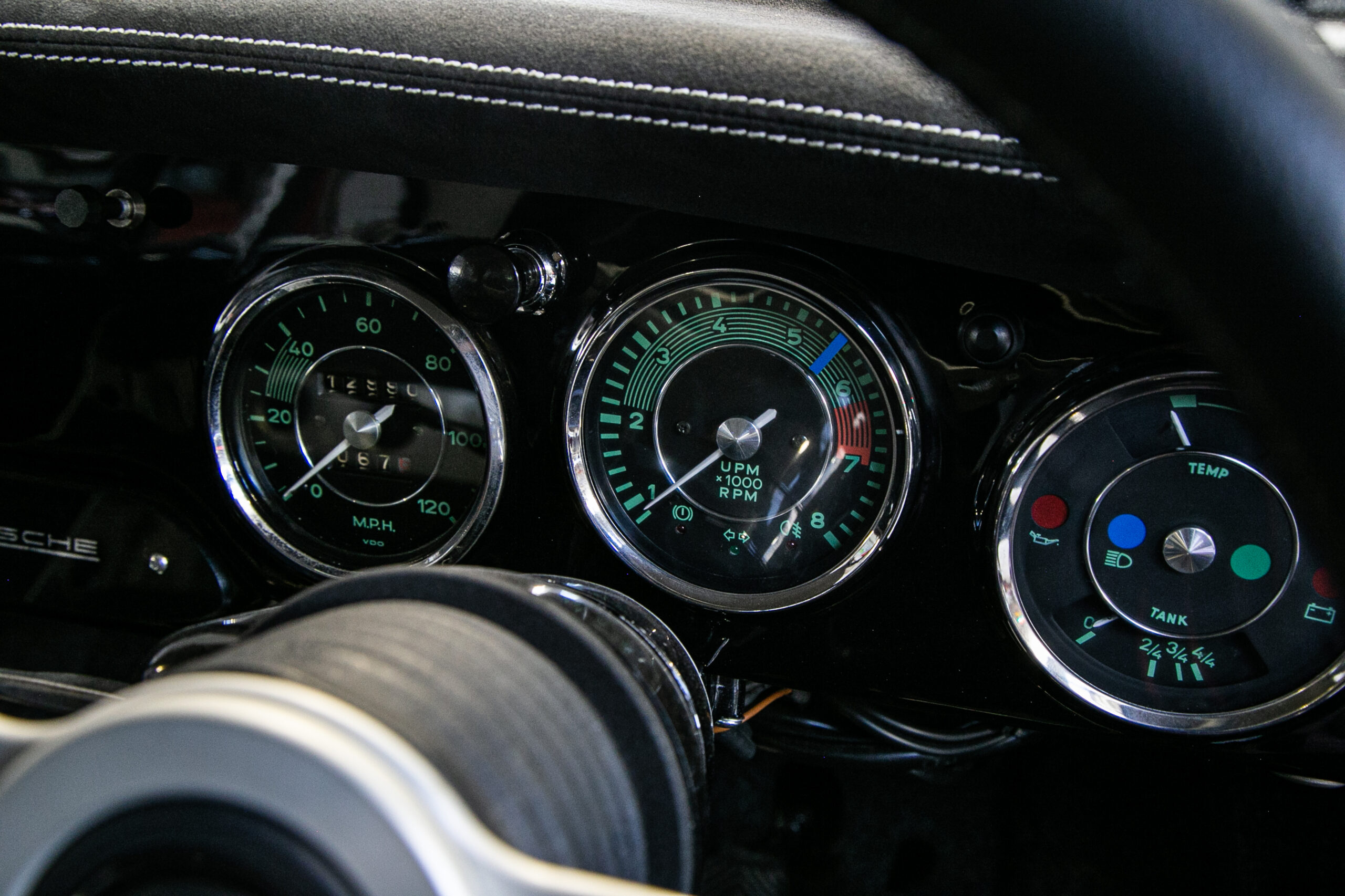 Porsche 356 Outlaw instrument cluster