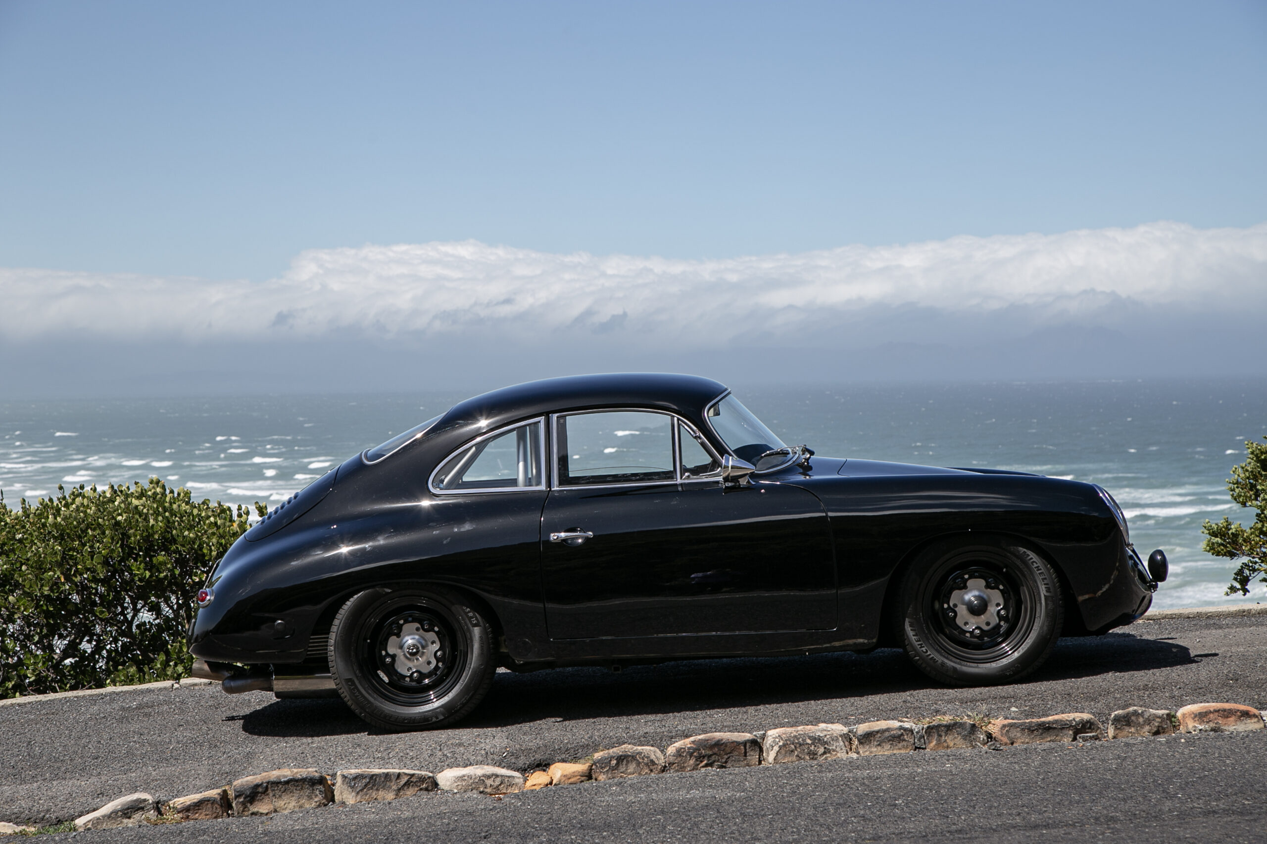 Porsche 356 Outlaw profile view