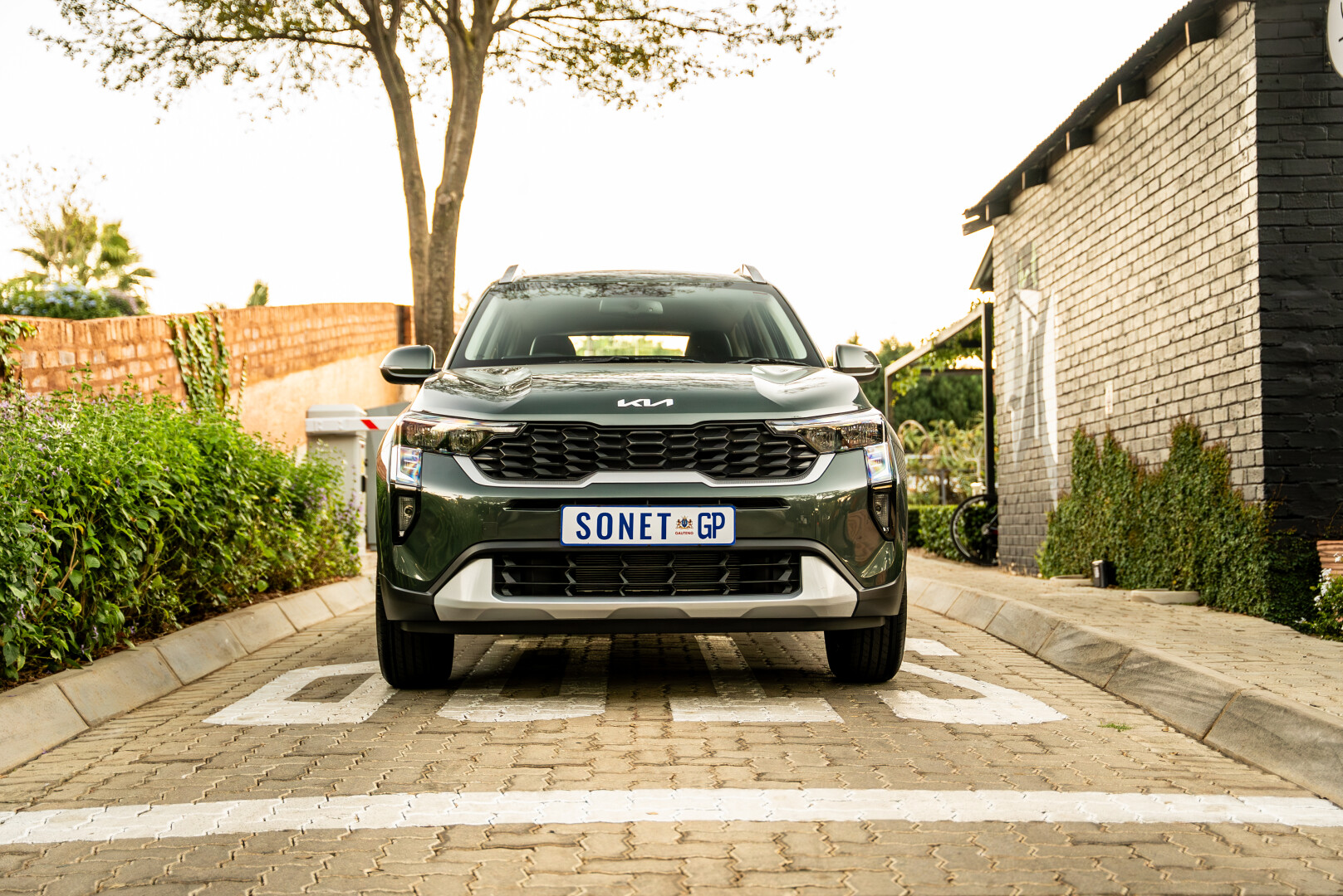 Kia Sonet front 