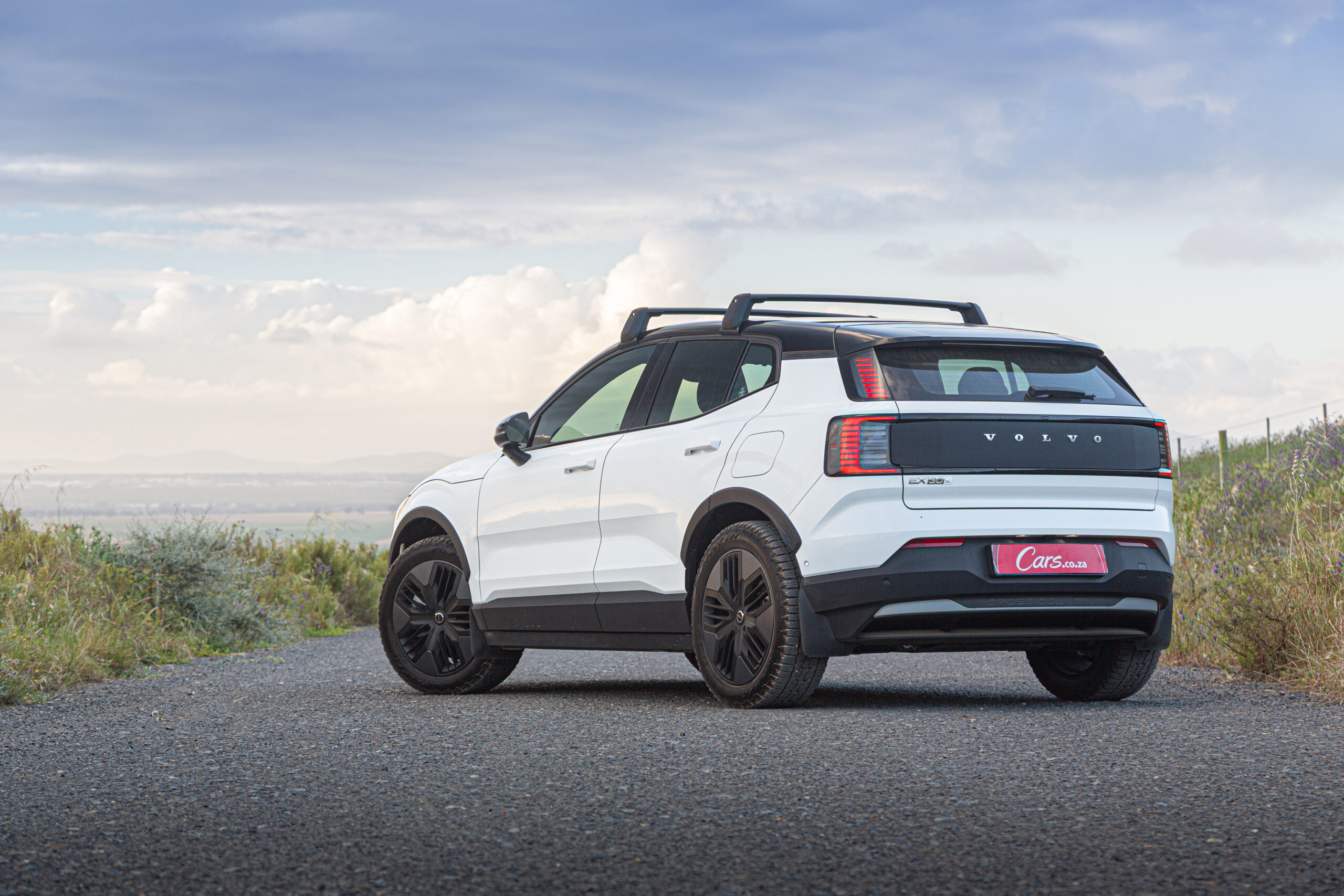 Volvo EX30 Cross Country rear