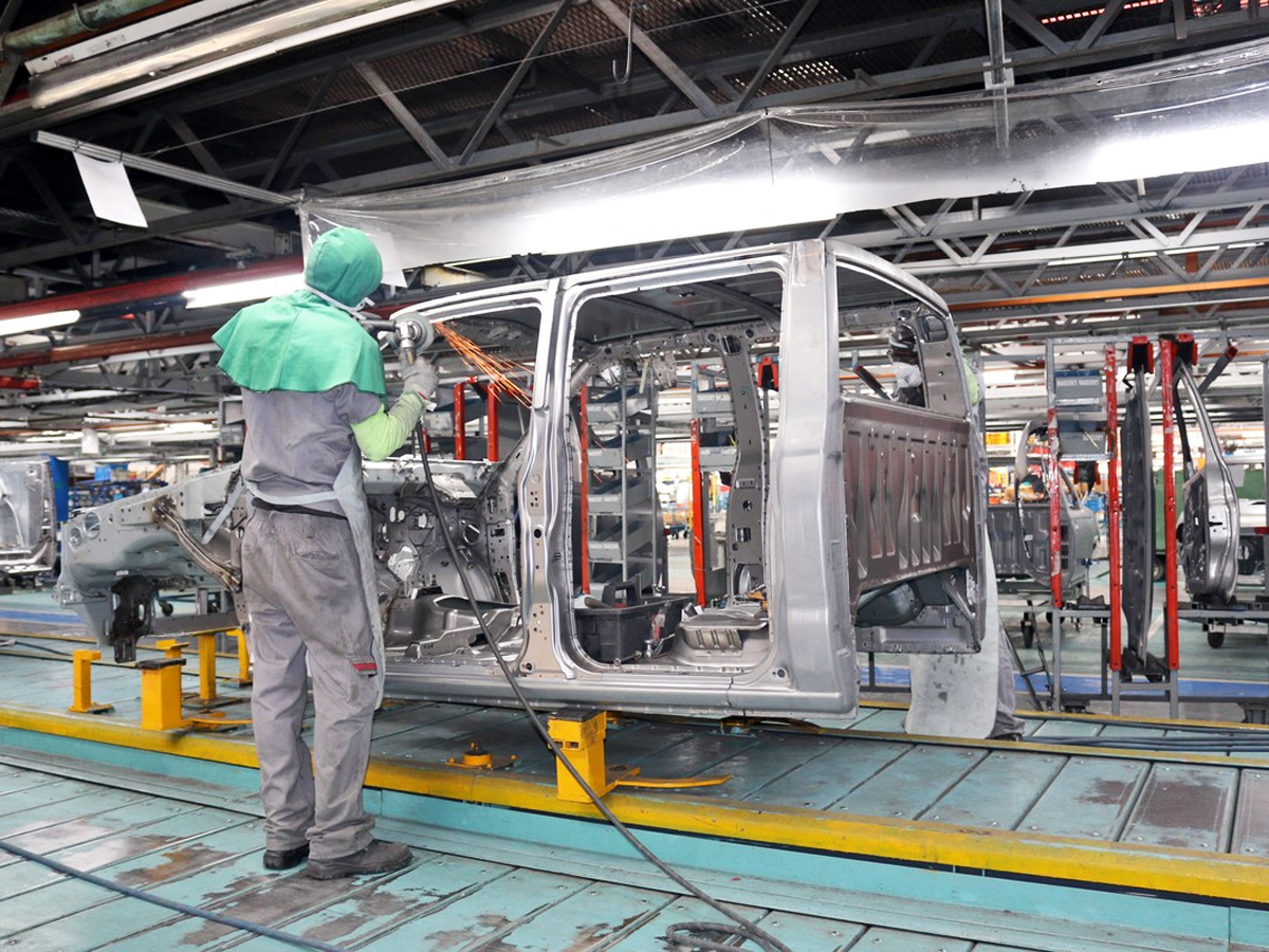 Rosslyn is a proven bakkie building asset. Chinese toolmakers and industrial engineers could get the best from it. 